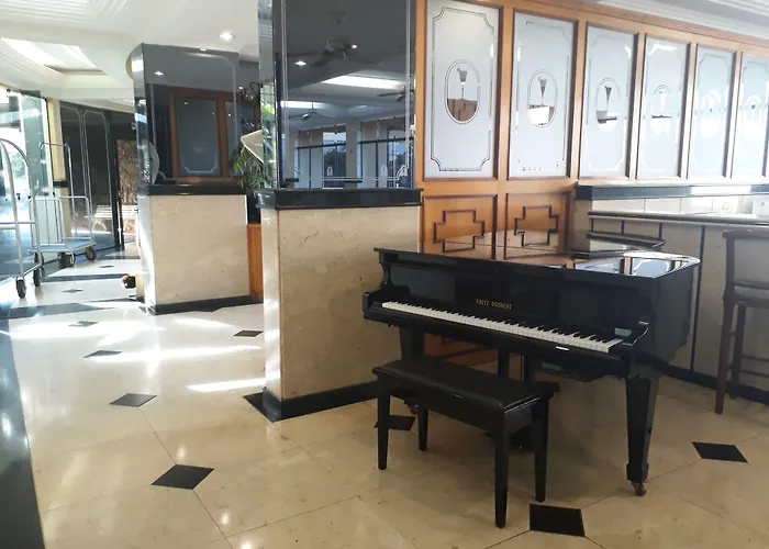 Cristal Palace Hotel